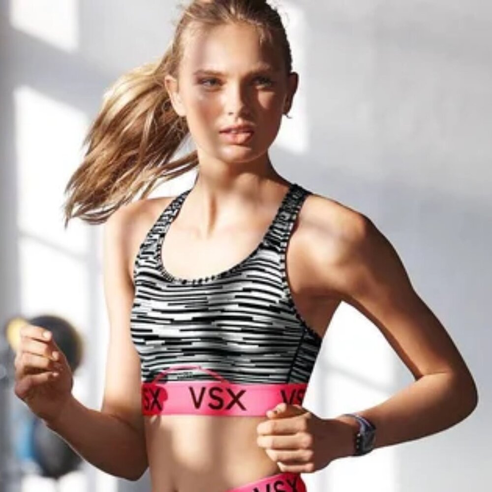 Victoria's Secret VSX Incredible Sports Bra Black White Gray Pattern size S